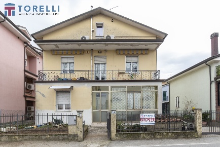 Foto Appartamento a Bellaria-Igea Marina di 100 m² con 4 locali in vendita