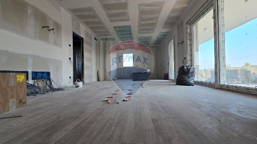 Foto Appartamento a Desenzano del Garda Rivoltella di 130 m² con 4 locali
