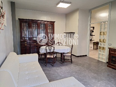 Foto Appartamento in Via Costantina, Bergamo Colognola di 100 m² in vendita