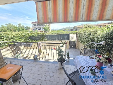 Foto Villa unifamiliare a Acerra Gaudello di 130 m² con 4 locali in vendita
