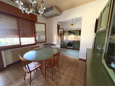 Foto Appartamento a Vittorio Veneto di 134 m² con 6 locali in vendita