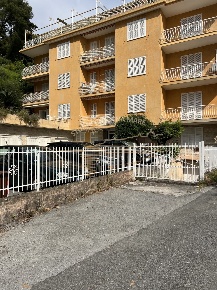 Foto Appartamento in Via Aurelia  83, Sanremo Centro di 70 m² con 3 locali