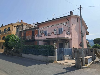 Foto Appartamento in VIA GARIBALDI, Guidonia Montecelio Villanova di 65 m²