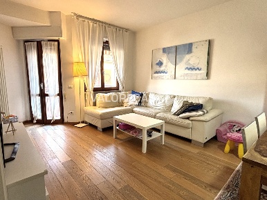 Foto Appartamento in via venezia, Carrara Marina di Carrara di 90 m²