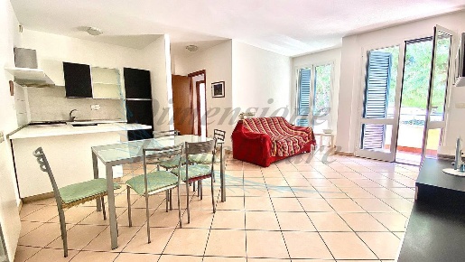 Foto Appartamento in via cesare battisti, Cecina Rosignano Solvay di 82 m²