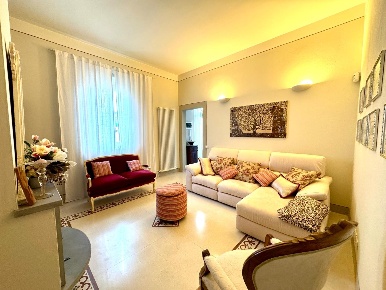 Foto Villa unifamiliare a Pisa Lungarno Gabriele D'Annunzio di 140 m²