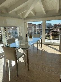 Foto Appartamento a Camaiore Lido di Camaiore di 100 m² con 3 locali