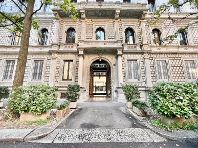 Foto Appartamento in Via Alberto da Giussano 15 - Milano, Milano Pagano