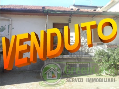 Foto Appartamento in VIA CESARE BATTISTI, Carugate di 150 m² con 3 locali