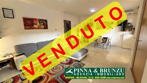 Foto Villa a schiera a Oristano di 125 m² con 5 locali in vendita