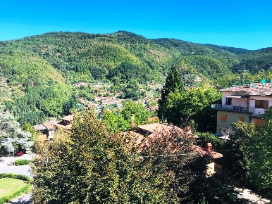 Foto Appartamento in Via Alcide De Gasperi, Reggello Tosi di 80 m²