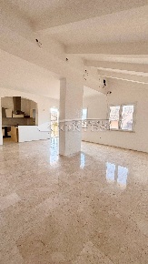 Foto Appartamento in Via Raffaello Scagnetti, Umbertide di 180 m²