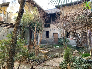 Foto Appartamento a Malnate in vendita