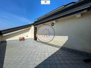 Foto Appartamento in via roma, Bovisio-Masciago di 140 m² con 4 locali