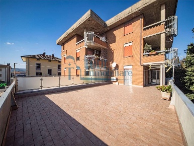 Foto Appartamento in via piana 250, Todi Pantalla di 110 m² con 4 locali