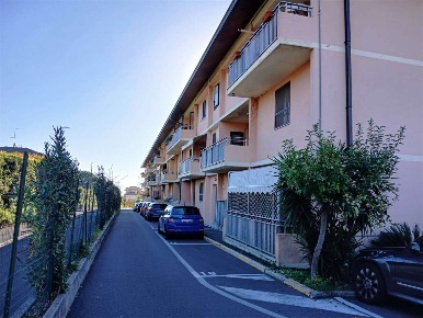 Foto Appartamento in via salvatore quasimodo 5, Aci Sant'Antonio in vendita