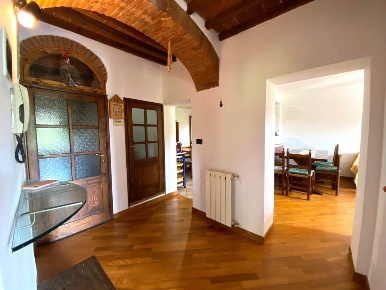Foto Appartamento a Pistoia Capostrada di 129 m² con 4 locali in vendita