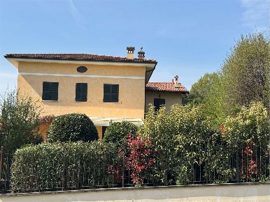 Foto Villa unifamiliare in del lavatoio 14, Gussago Piazza di 245 m²