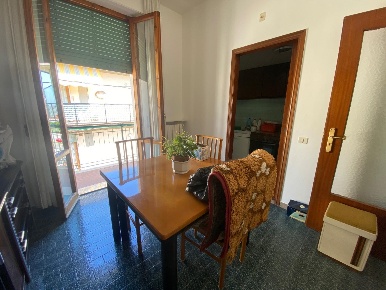 Foto Appartamento a Castelfiorentino Centro di 109 m² con 4 locali