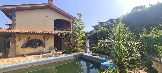 Foto Villa bifamiliare in VIA DI  FRASCATI  215, Rocca di Papa Centro