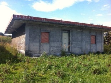Foto Villa unifamiliare a Scordia di 180 m² con 7 locali in vendita