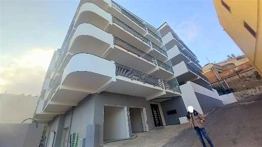 Foto Appartamento in pace, Messina Villaggio Pace di 103 m² con 4 locali