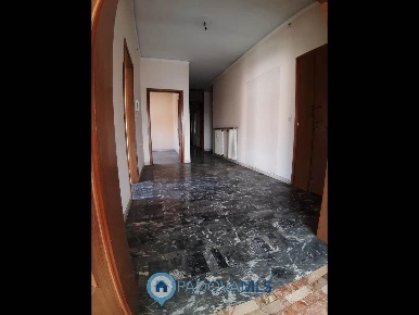 Foto Appartamento a Monselice Centro di 181 m² con 8 locali in vendita