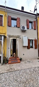 Foto Appartamento in via deserto, Este di 86 m² con 4 locali in vendita
