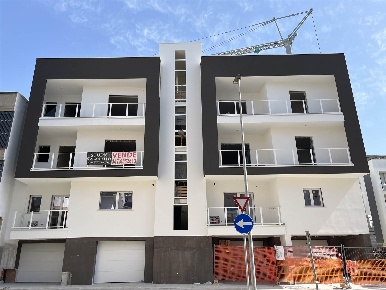 Foto Appartamento in VIA MARCO BASILE 57, Palagiano di 165 m² con 3 locali