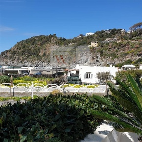 Foto Appartamento in VIA TOMMASO CIGLIANO, Forio Centro di 100 m²