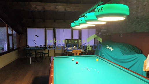 Foto Villa unifamiliare in via Maguzzano, Lonato del Garda di 500 m²