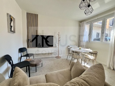 Foto Appartamento in via umberto i, Arcore Centro di 50 m² con 2 locali