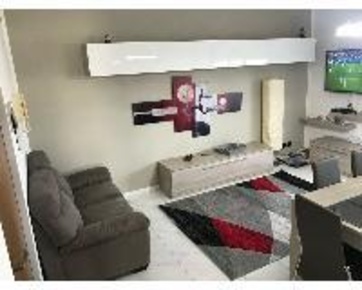 Foto Appartamento a Bareggio di 80 m² con 3 locali in vendita