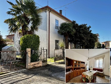 Foto Villa in Traversa Alberani, Bagnacavallo in vendita