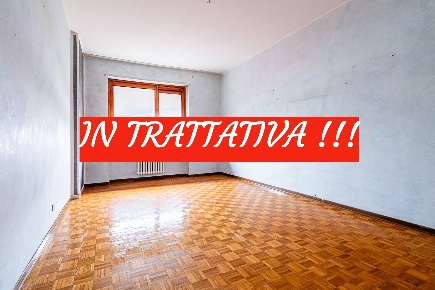 Foto Appartamento in strada Torino, Beinasco Centro di 93 m² con 3 locali