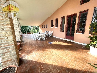 Foto Villa singola a Villorba di 600 m² con 20 locali in vendita