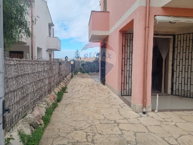 Foto Villa a schiera in via Augusteo, Ispica Santa Maria Del Focallo