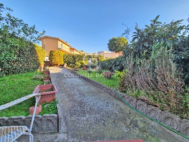 Foto Villa unifamiliare in Via Cardinale Angelo Quaglia, Tarquinia Paese