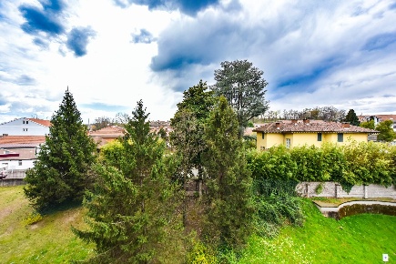 Foto Appartamento in Via Giuseppe Mazzini, Alpignano di 118 m² con 4 locali