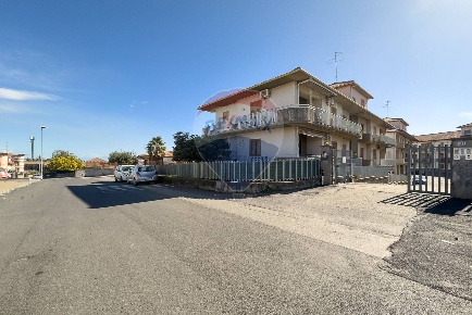 Foto Appartamento in Via Stazzone, Aci Sant'Antonio in vendita