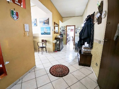 Foto Appartamento a Brusciano di 100 m² con 4 locali in vendita