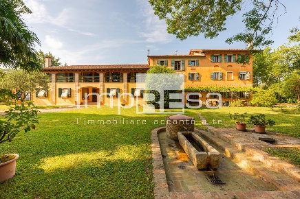 Foto Villa bifamiliare in Don Sturzo, Marcon Marcon Gaggio Colmello