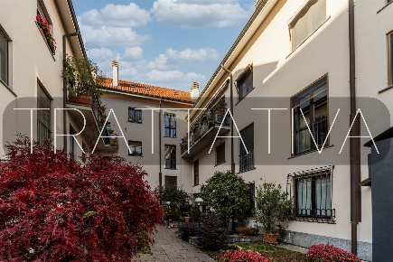 Foto Appartamento in Via Montelungo 24, Monza Triante di 230 m² in vendita