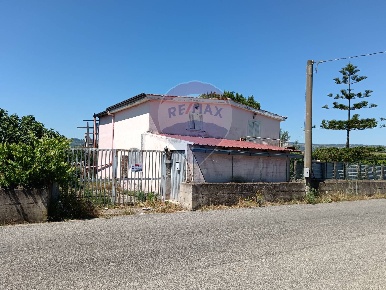 Foto Villa unifamiliare in contrada petraro, Scordia di 150 m² con 6 locali