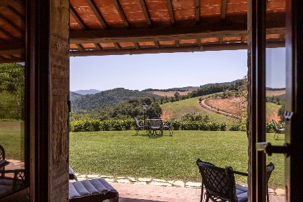 Foto Villa singola in Località Porzone, Todi di 475 m² con 11 locali