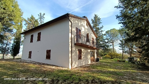 Foto Villa in Contrada Colle San Martino, Corridonia in vendita