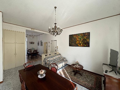 Foto Appartamento a Porto San Giorgio di 102 m² con 5 locali in vendita