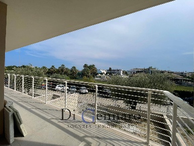 Foto Appartamento in via Roma, Martinsicuro Villa Rosa di 66 m² in vendita