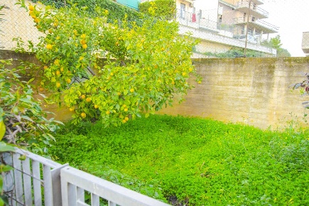 Foto Appartamento in Via Cilea, Grottammare Centro di 85 m² con 4 locali