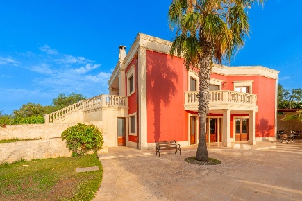 Foto Villa singola in Strada Comunale Fusella, Polignano a Mare di 229 m²